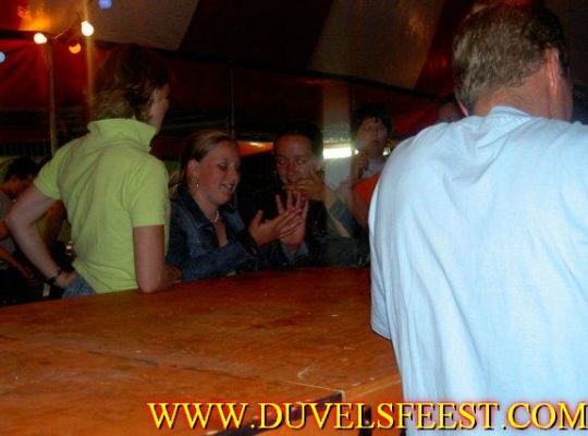 Klik op de foto om originele grootte te bekijken