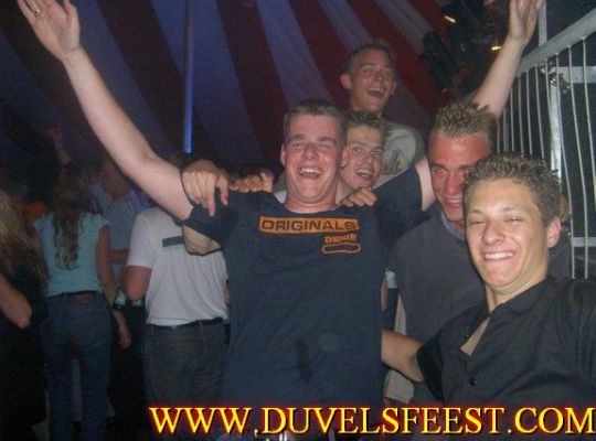 Klik op de foto om originele grootte te bekijken