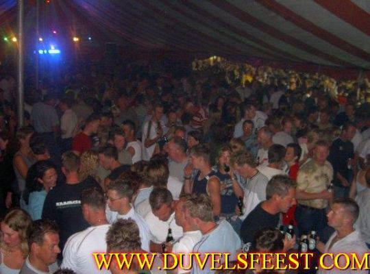 Klik op de foto om originele grootte te bekijken