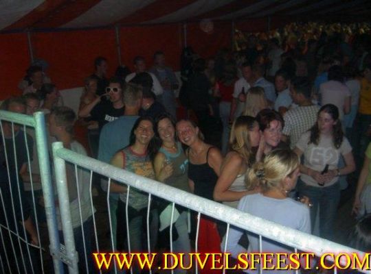 Klik op de foto om originele grootte te bekijken