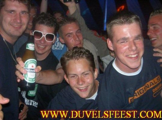 Klik op de foto om originele grootte te bekijken