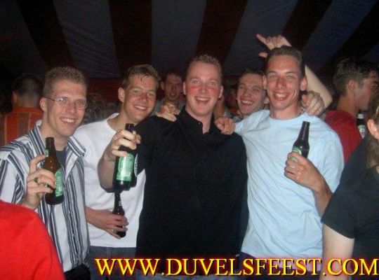 Klik op de foto om originele grootte te bekijken