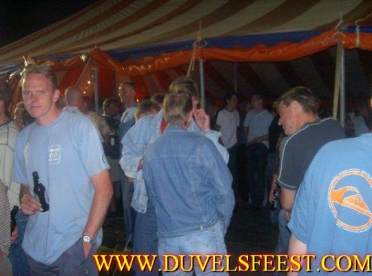 Klik op de foto om originele grootte te bekijken