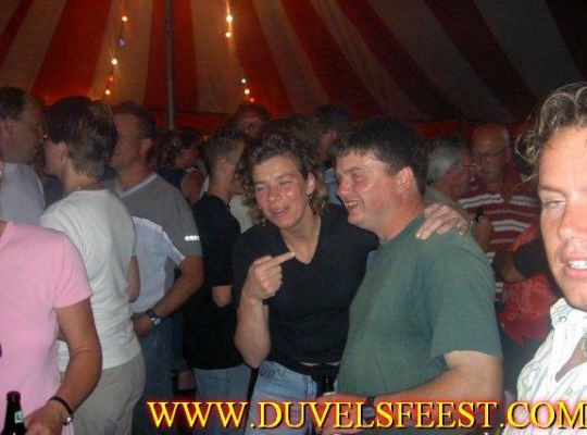 Klik op de foto om originele grootte te bekijken