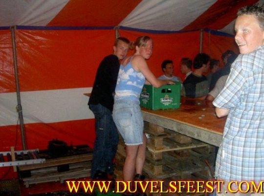 Klik op de foto om originele grootte te bekijken