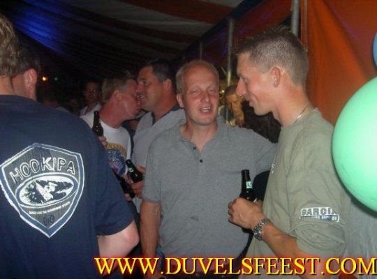 Klik op de foto om originele grootte te bekijken