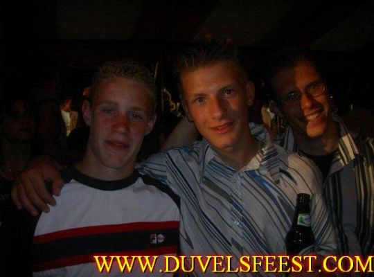 Klik op de foto om originele grootte te bekijken