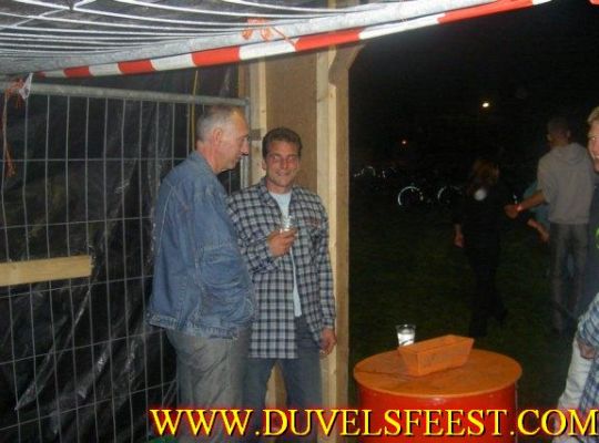 Klik op de foto om originele grootte te bekijken