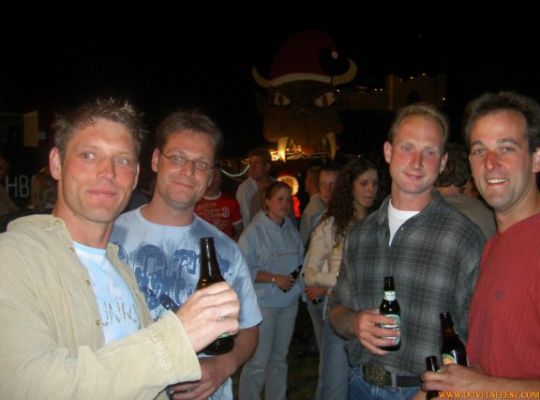 Klik op de foto om originele grootte te bekijken