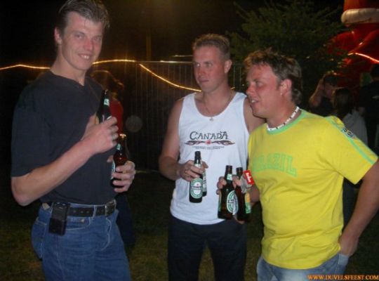 Klik op de foto om originele grootte te bekijken