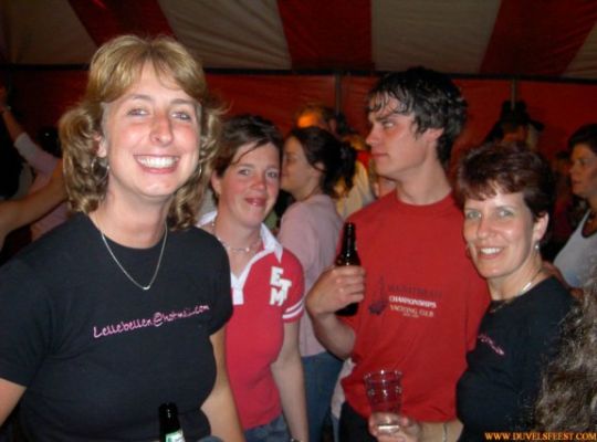 Klik op de foto om originele grootte te bekijken