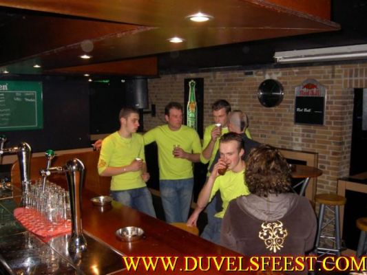 Klik op de foto om originele grootte te bekijken