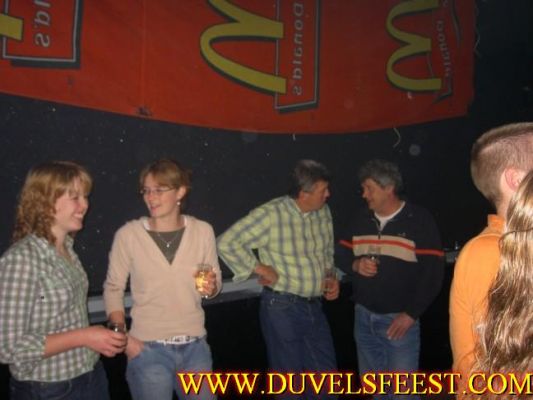 Klik op de foto om originele grootte te bekijken