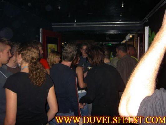 Klik op de foto om originele grootte te bekijken