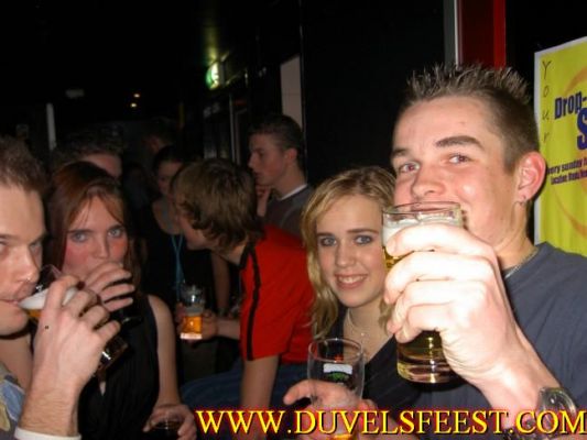 Klik op de foto om originele grootte te bekijken