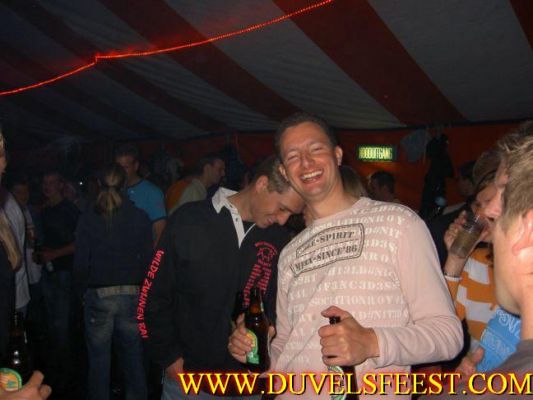 Klik op de foto om originele grootte te bekijken