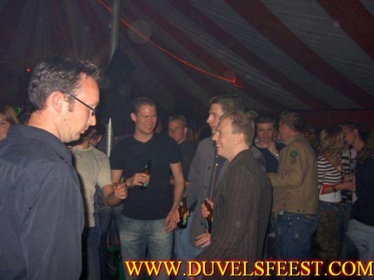 Klik op de foto om originele grootte te bekijken