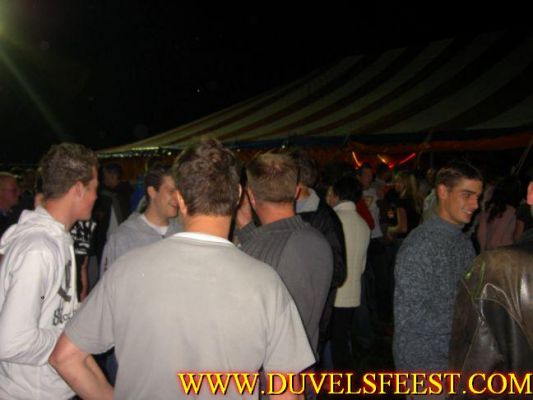 Klik op de foto om originele grootte te bekijken