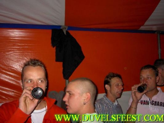 Klik op de foto om originele grootte te bekijken