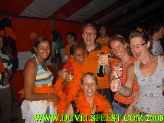 Klik op de foto om originele grootte te bekijken