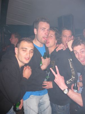 Klik op de foto om originele grootte te bekijken